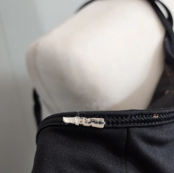 4/25$ Old Navy Active Go Dry Black With Gold Stars Sprts Bra Size L - Picture 9 of 9